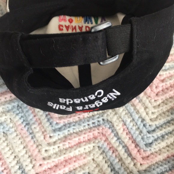 NWOT Great Canadian Midway Niagara Falls Black Unisex - Picture 5 of 9